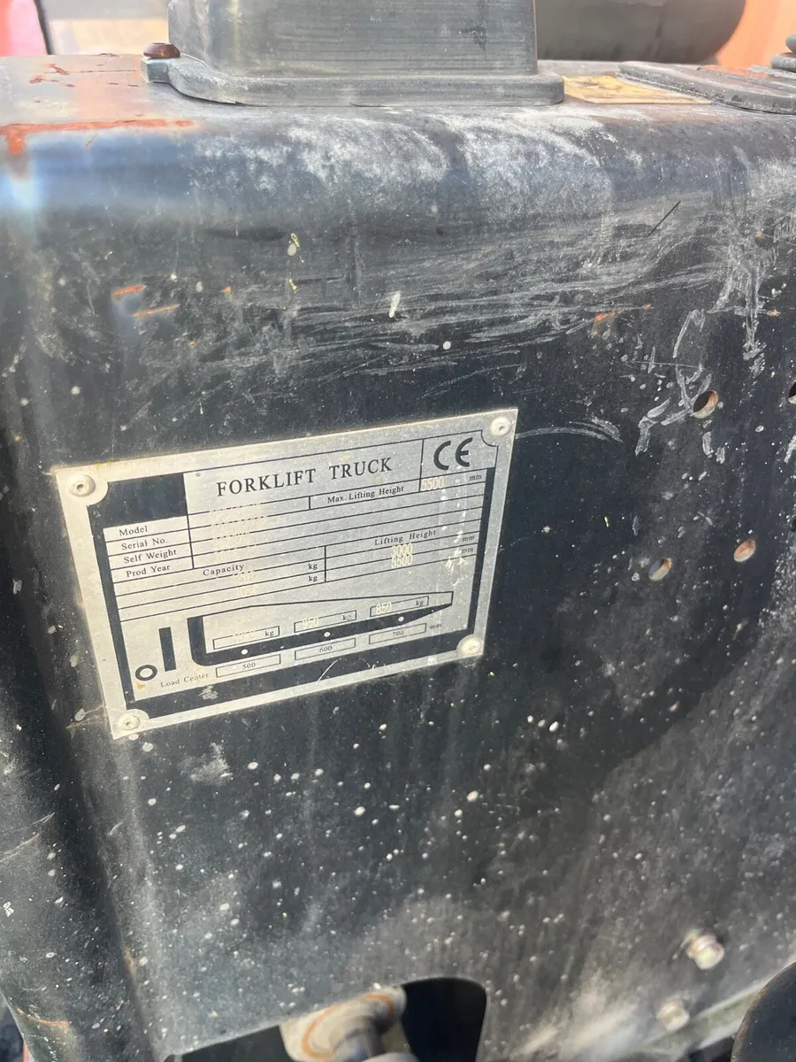 Forklift - Image 3