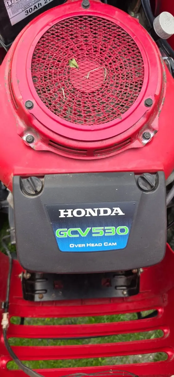 Ride on mower - Image 2