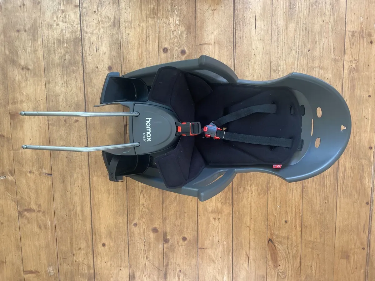 Hamax Smiley Child Bike Seat (Rear) with Mounting - Image 1