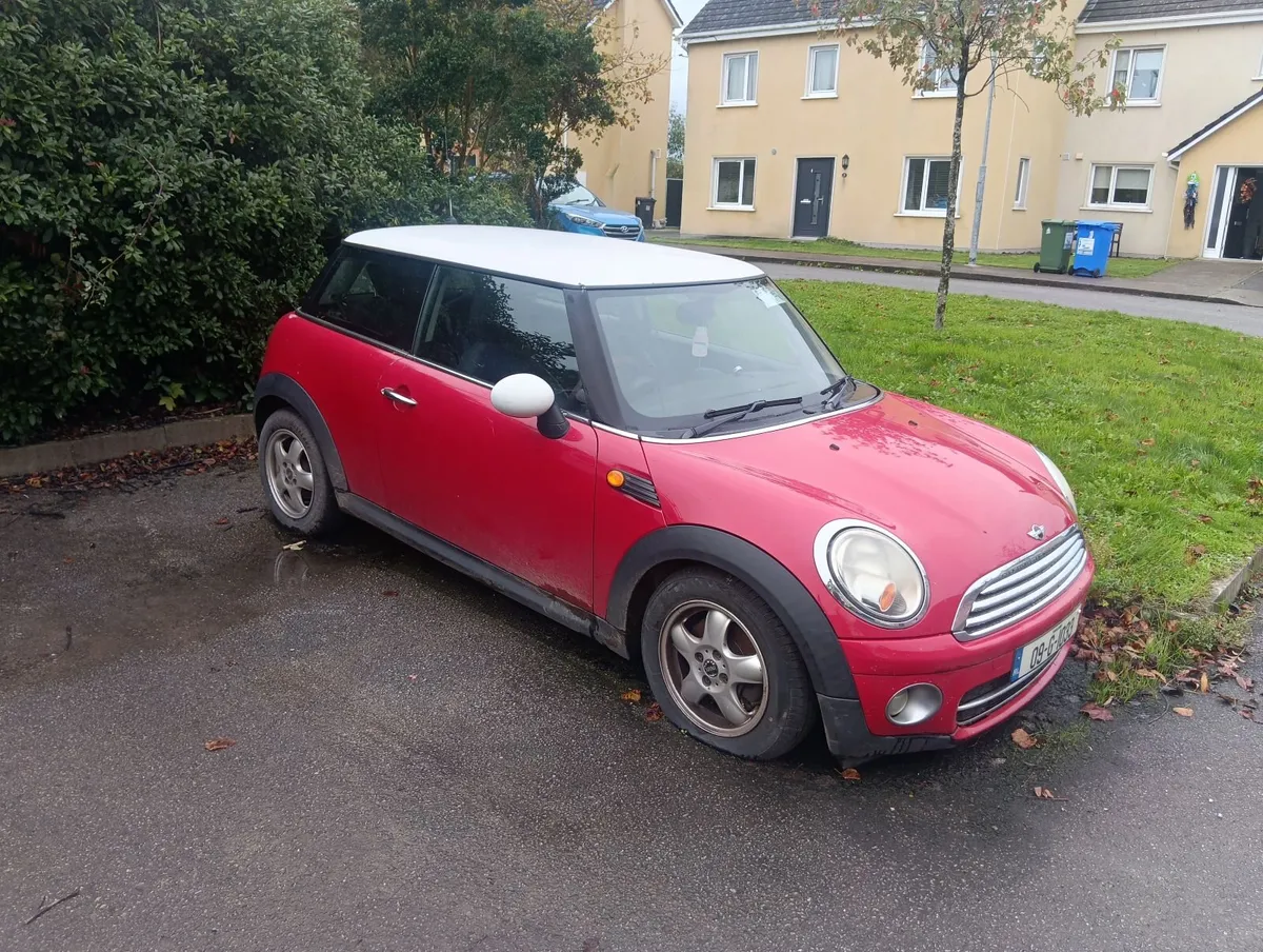 Mini Cooper 2009 - Image 2