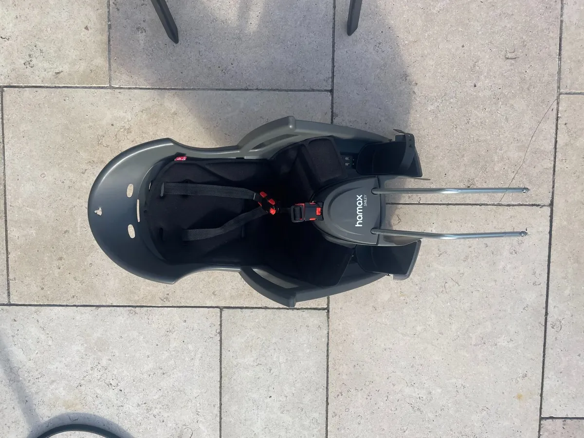 Hamax Smiley Child Bike Seat (Rear) with Mounting - Image 4