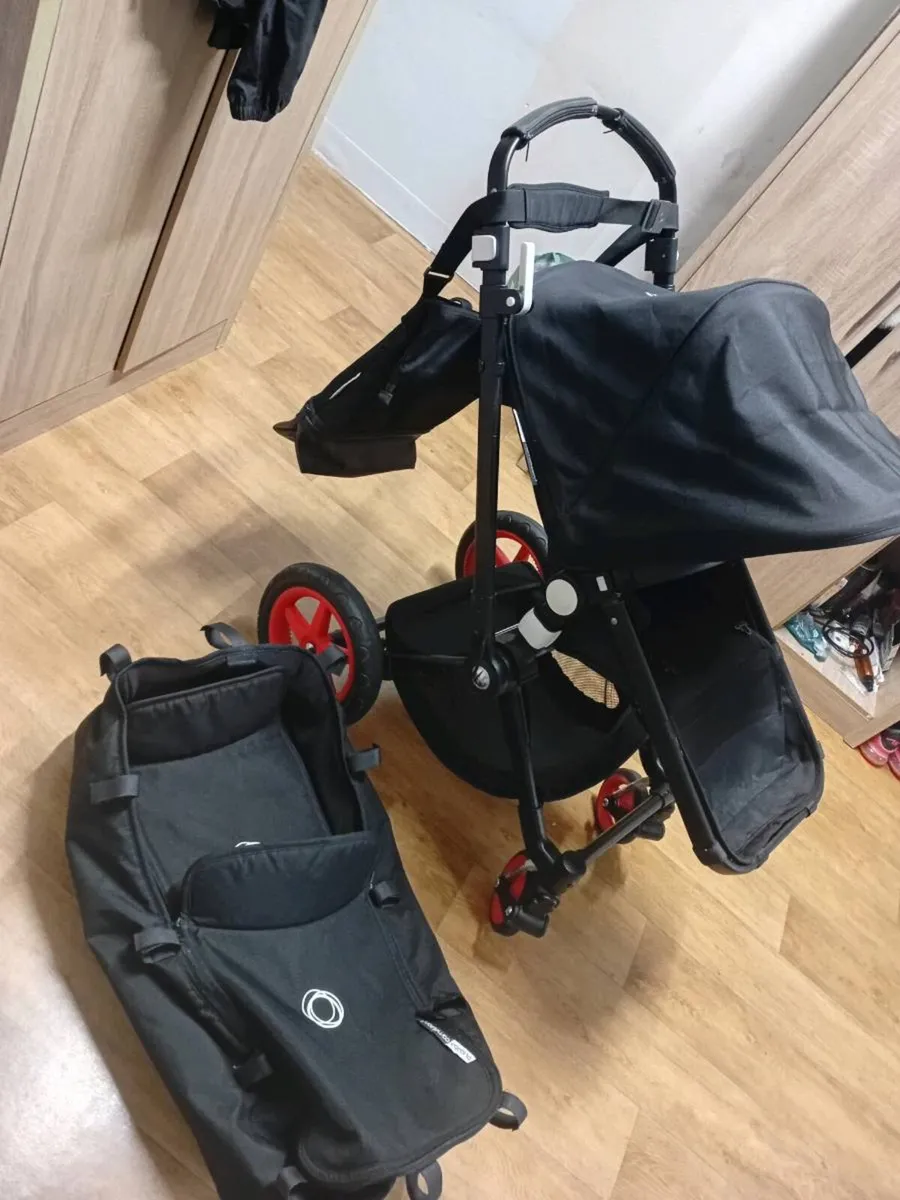 Bugaboo chameleon 3 black - Image 1
