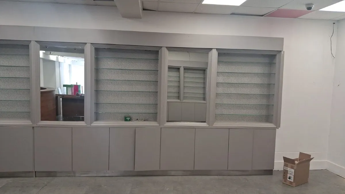 Commercial Retail Display Cabinets/Shelving Units - Image 1