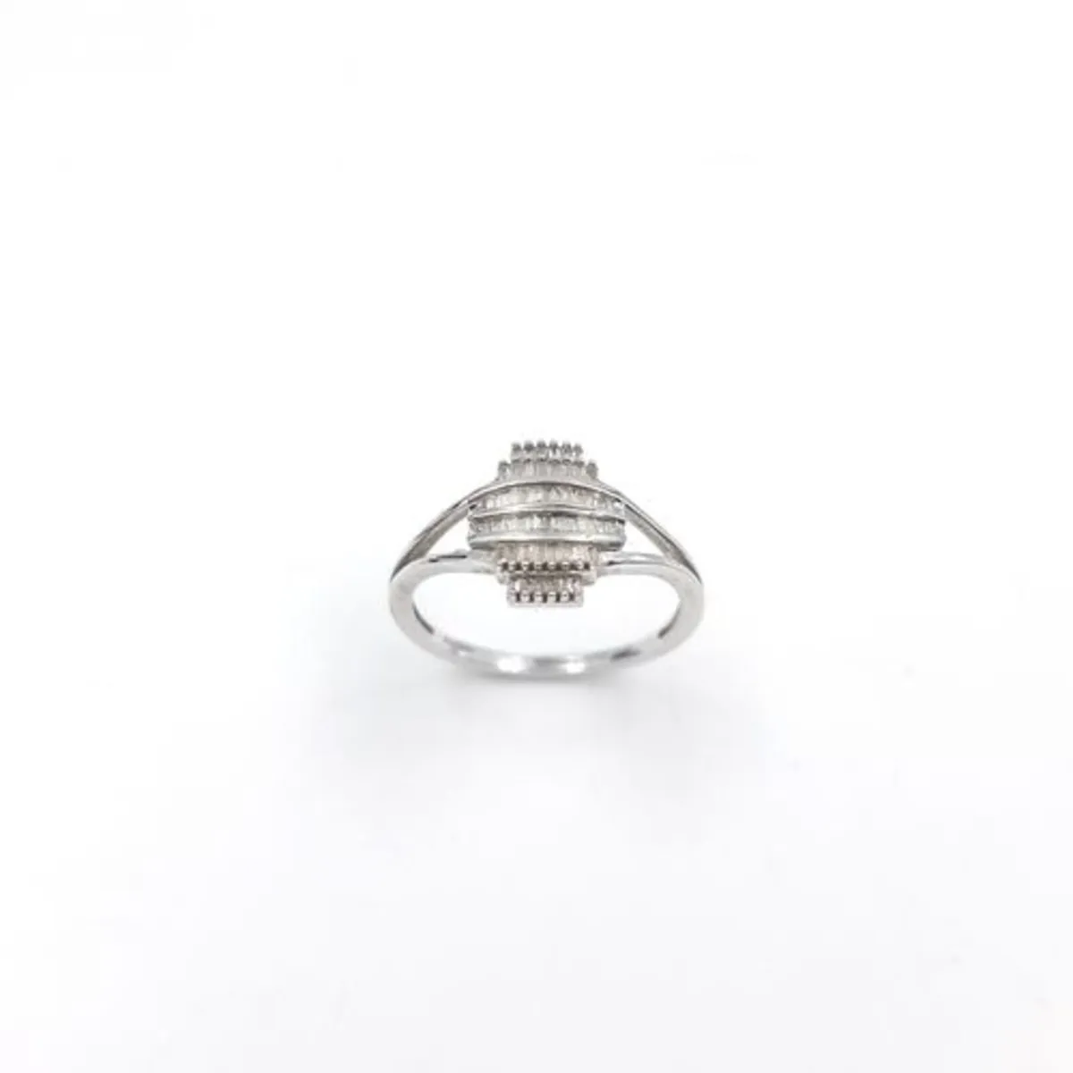Jewellery - Image 1