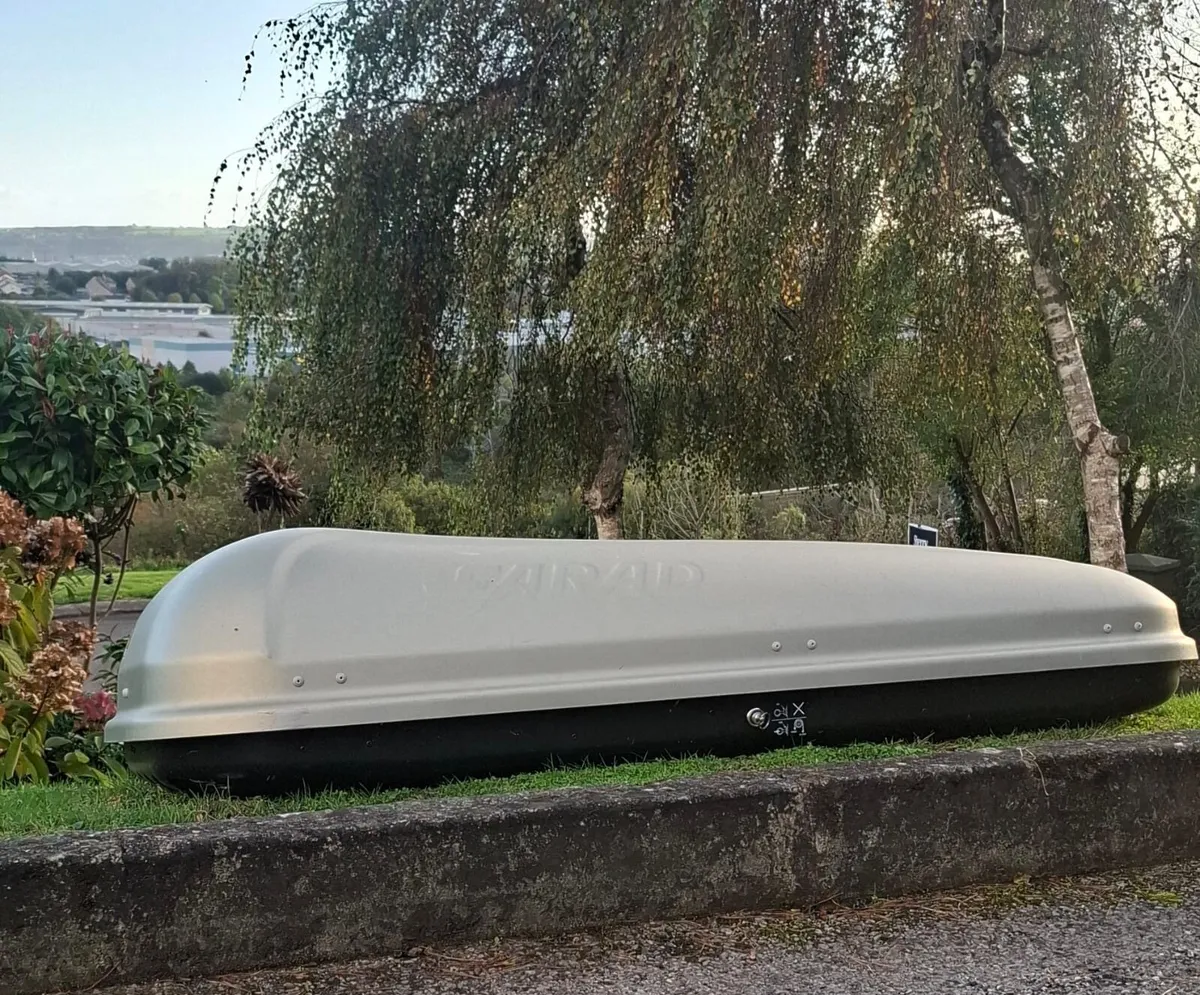 Roofbox - Image 2