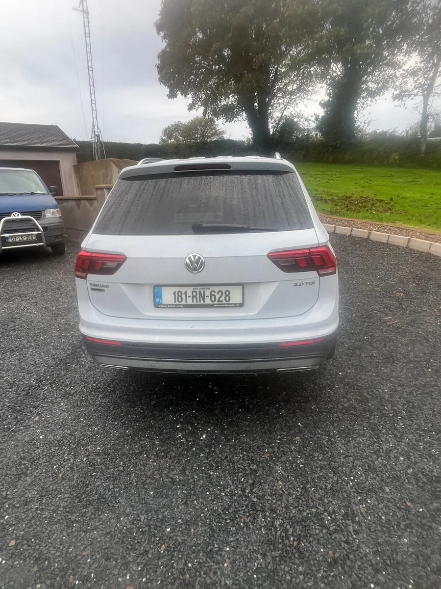 181  VW Tiguan  tdi  All space - Image 4