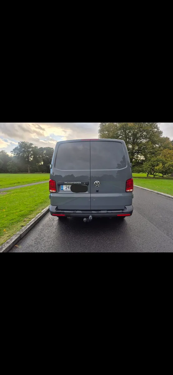 Volkswagen transporter - Image 2