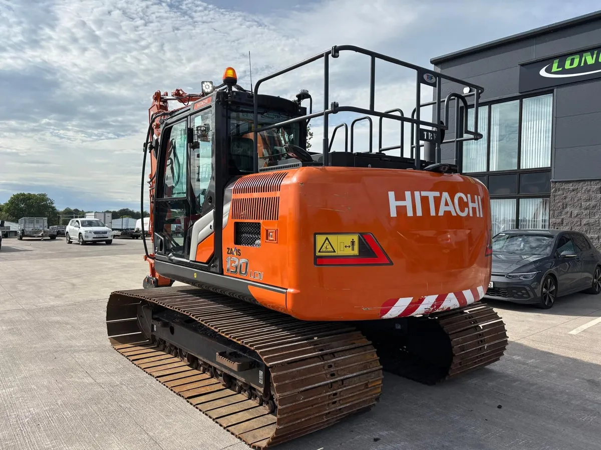2022 HITACHI ZX 130 LCN-7 - Image 4