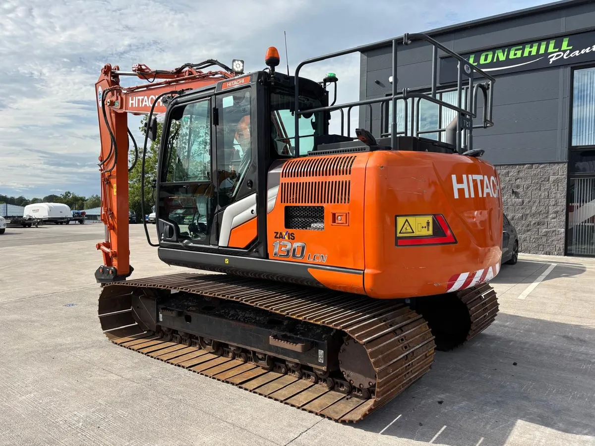 2022 HITACHI ZX 130 LCN-7 - Image 3