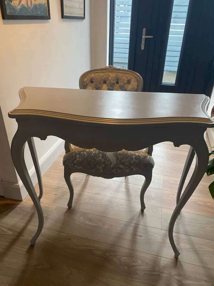 Table & Chair - Image 1