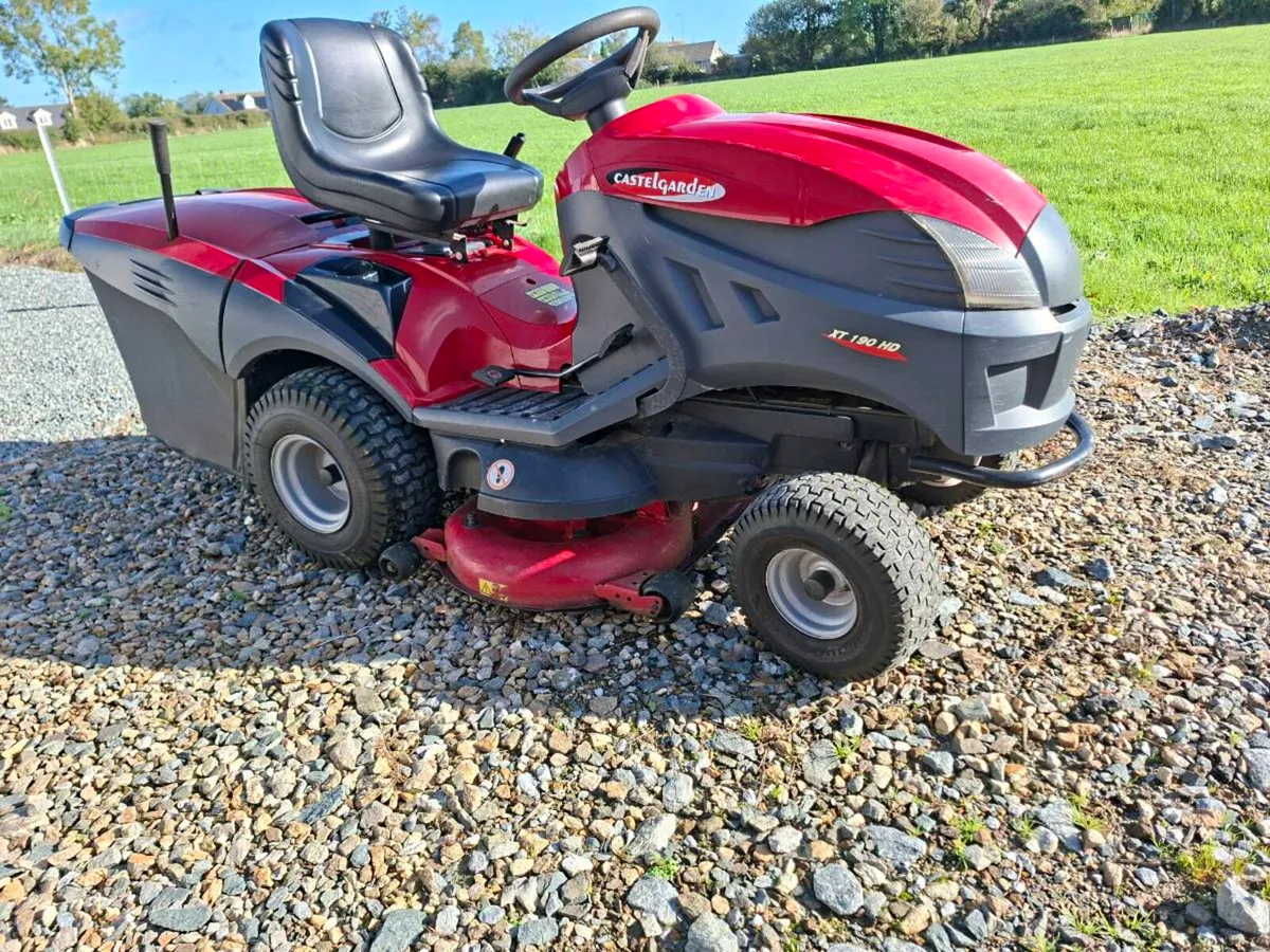 Castle garden mower - Image 1