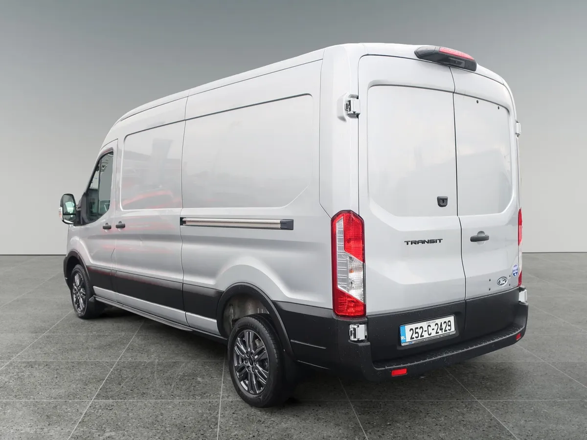 2025 Ford Transit V363 Trend 350l 2.0l - Image 3