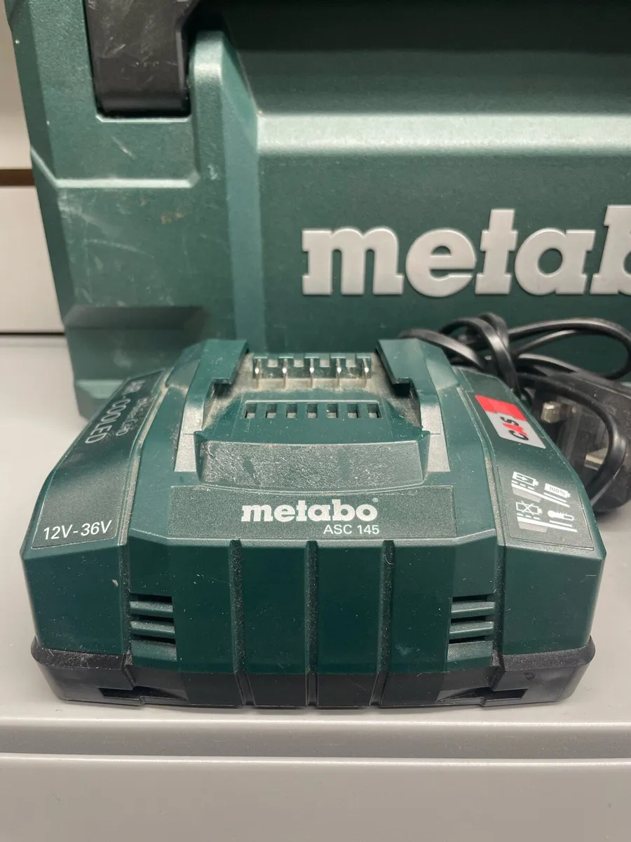Metabo 1/2 Inch Impact Driver + Battery + Chrg - Image 4