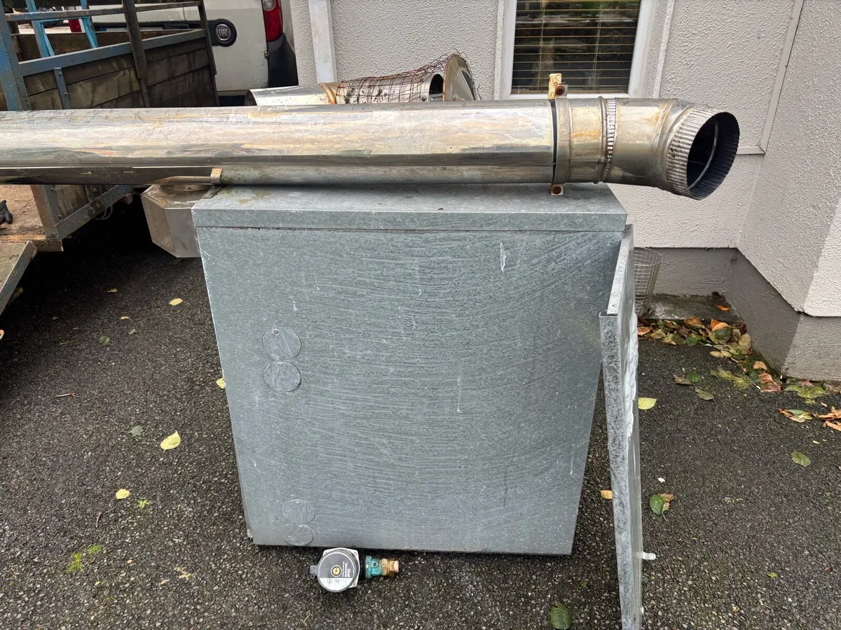Grant 90/120 (26/36) kw standard efficiency boiler - Image 3