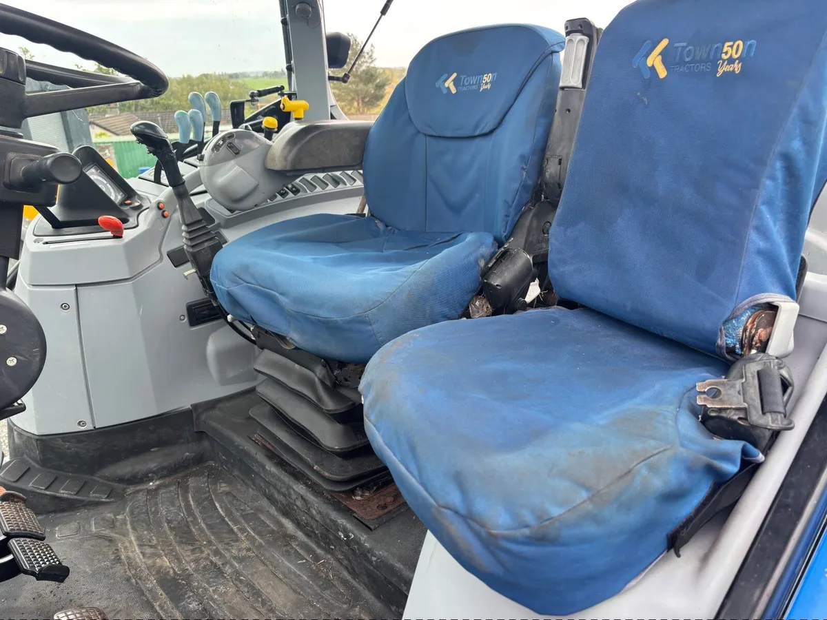 2010,NEWHOLLAND T6020 Plus c/w Trima loader - Image 4