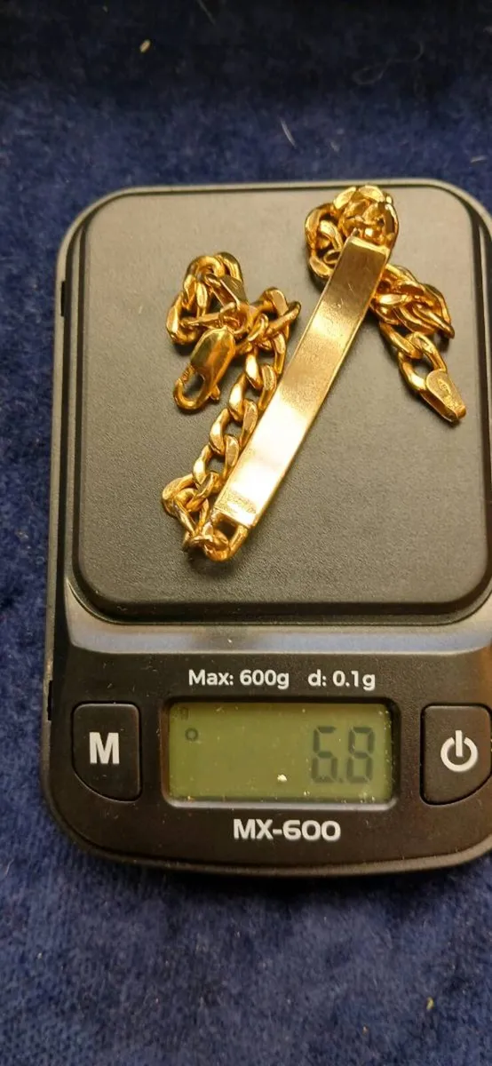 9ct gold gents identity  Bracelet - Image 2