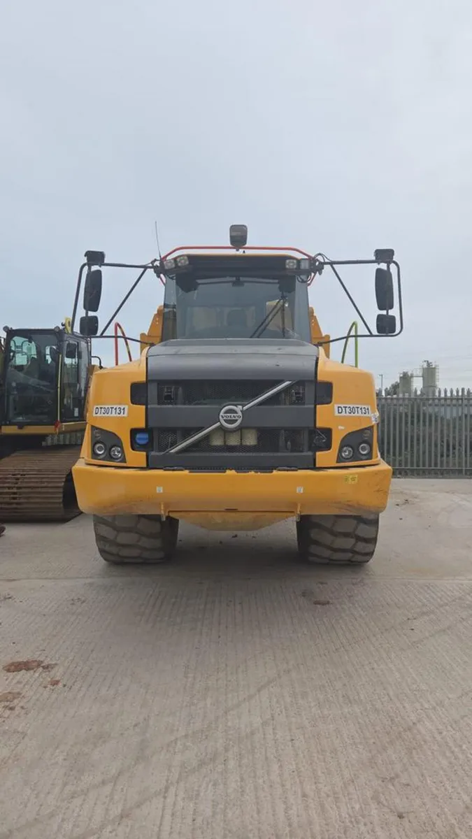 2021 VOLVO A30G - Image 2