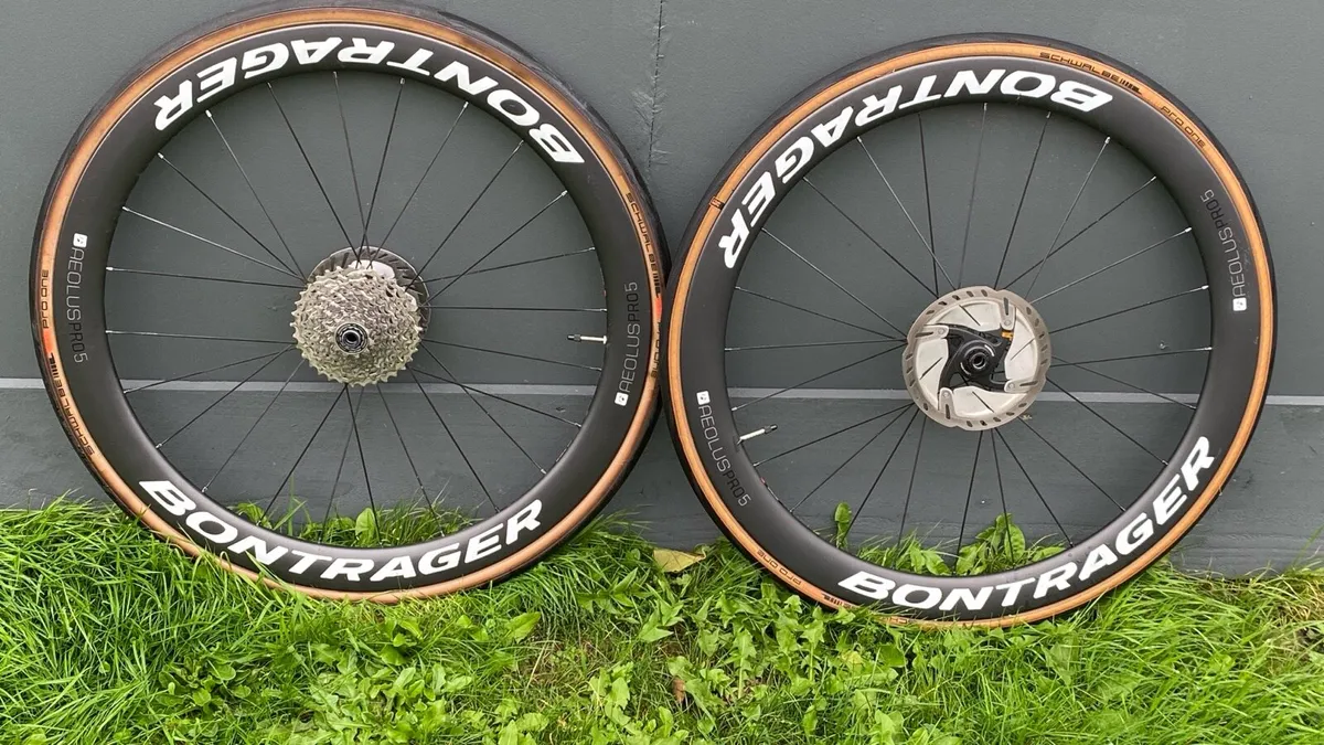 Like New : BONTRAGER AEOLUS PRO  5 TLR DISC SET - Image 1