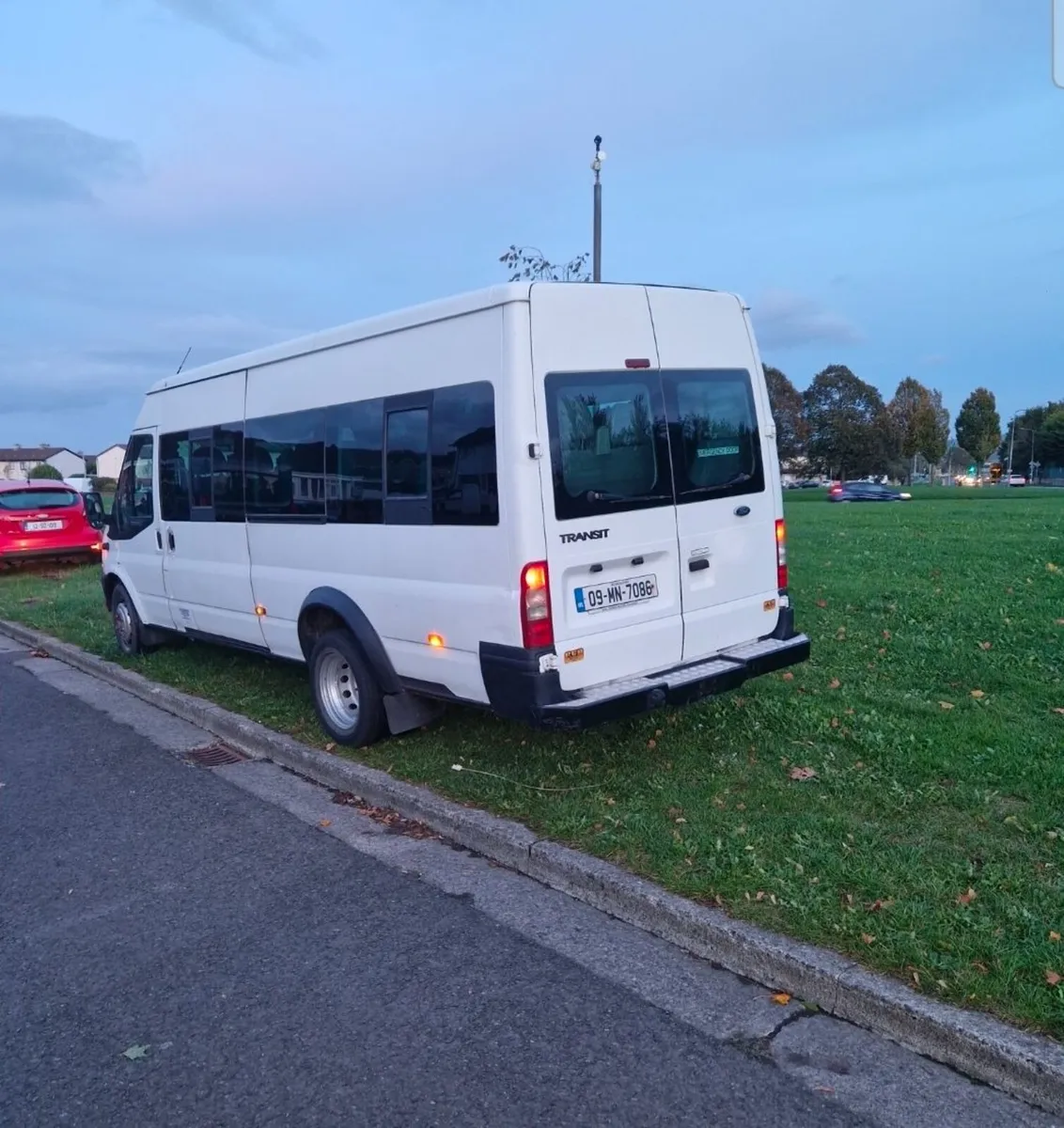 Ford Transit 2009 - Image 2