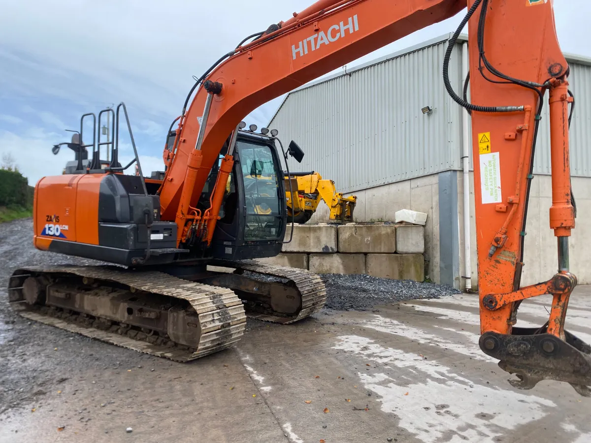 2017 HITACHI ZX130LCN-6 - Image 4
