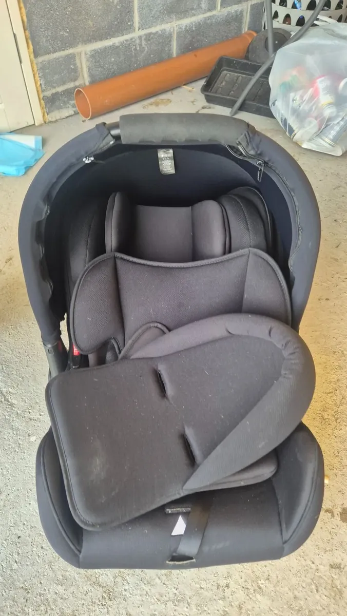 Baby car seat - Image 3
