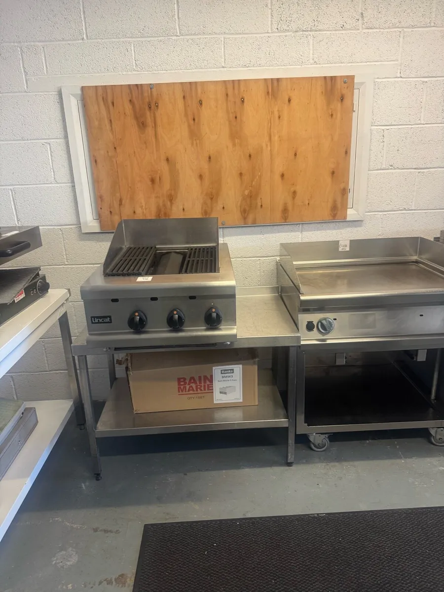 Cookers and griddles all serviced - Image 3