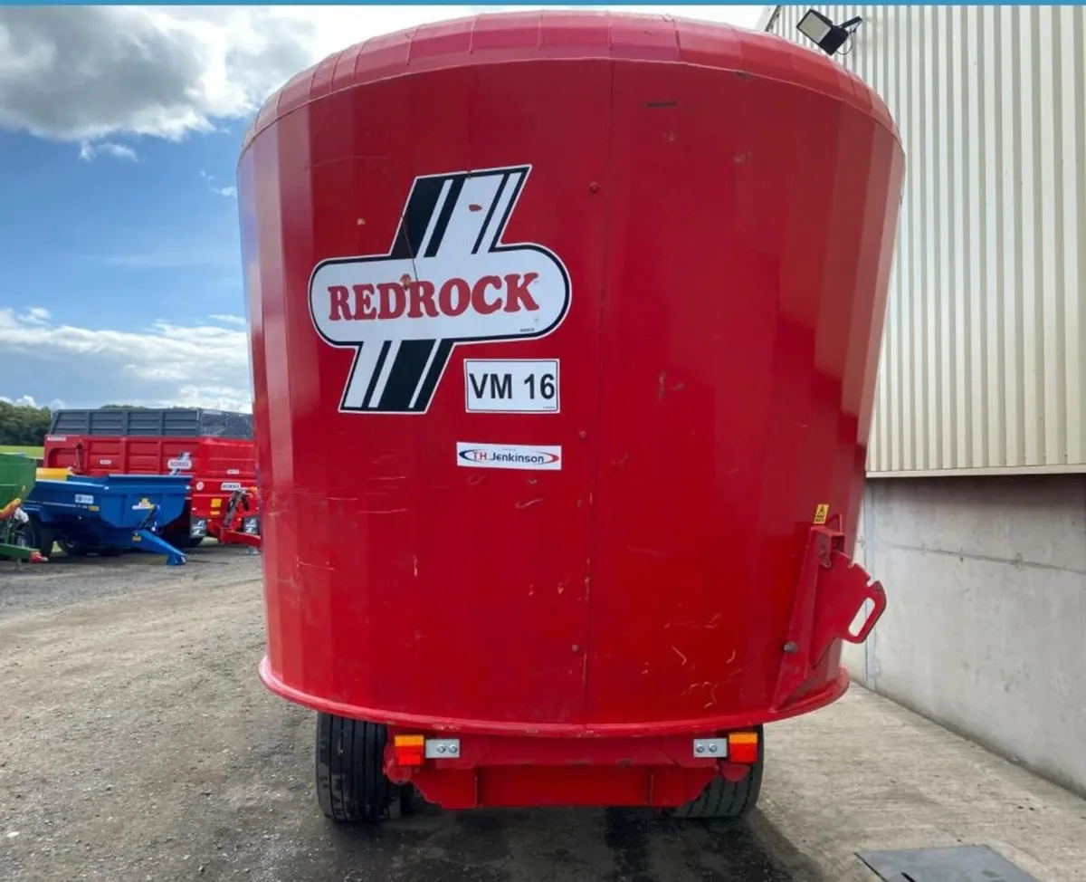 REDROCK 19cu TWIN AUGER FEEDER, 2022 - Image 1