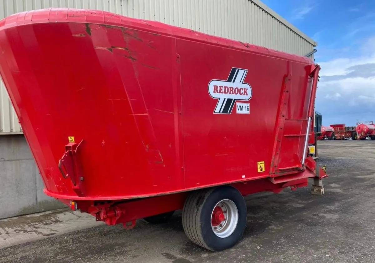 REDROCK 19cu TWIN AUGER FEEDER, 2022 - Image 2