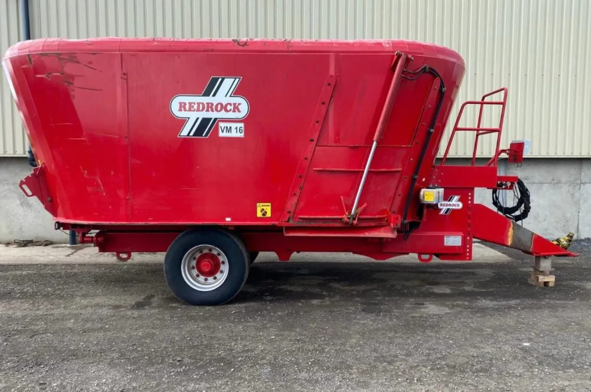 REDROCK 19cu TWIN AUGER FEEDER, 2022 - Image 2