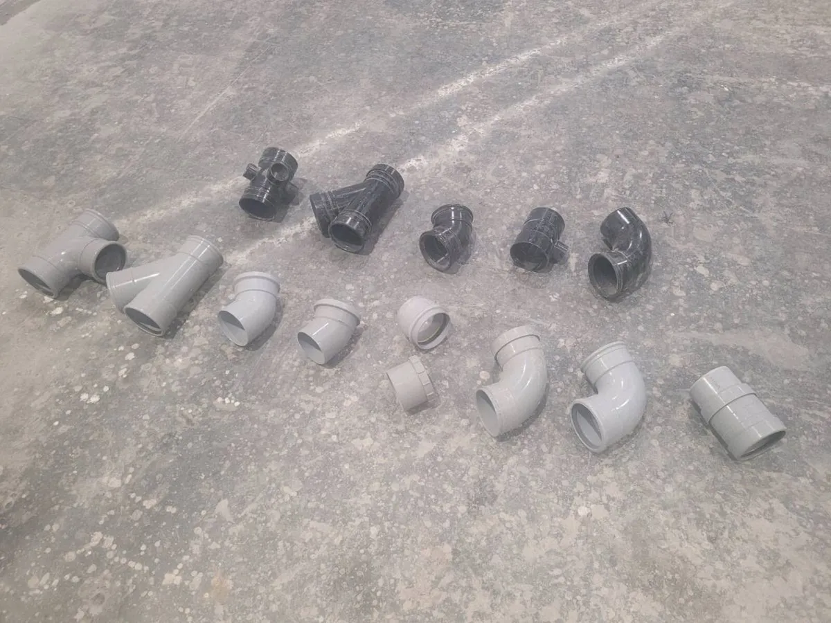 PVC pipe fittings - plumbers deal - Image 4