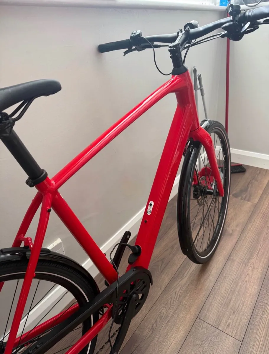 Trek FX+ 2 LT Electric Hybrid Bike – Like New - Image 2