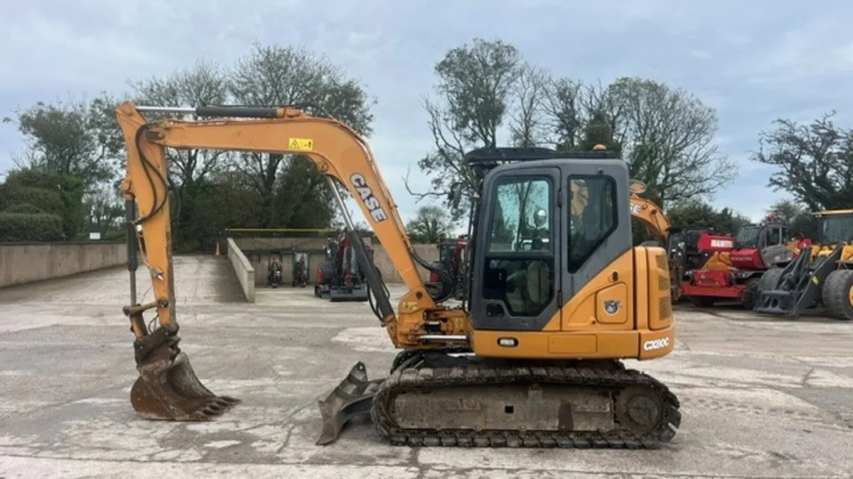2014 Case CX80 C - Image 1