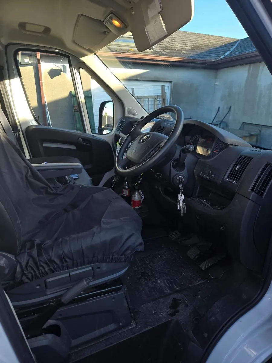Opel Movano 2024 L2H2 2.2d - Image 2