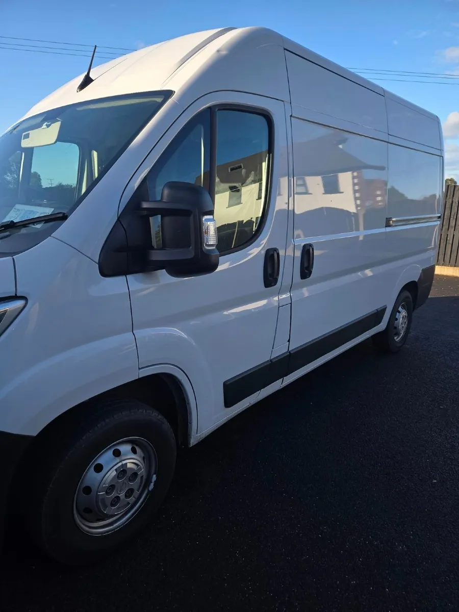 Opel Movano 2024 L2H2 2.2d - Image 4