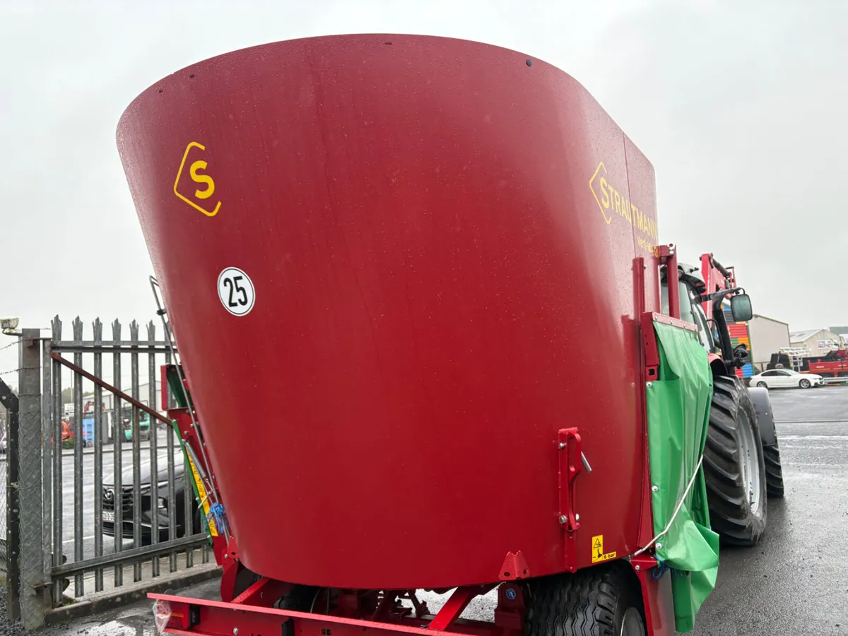 New Strautmann Feeders - Image 4