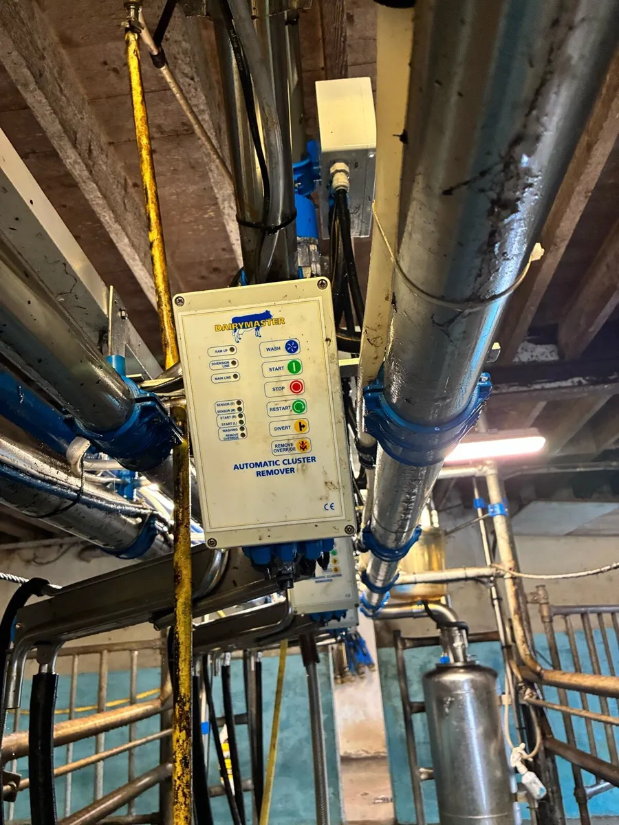 🐄12 Unit Dairymaster Milking Parlour 🐄 - Image 3