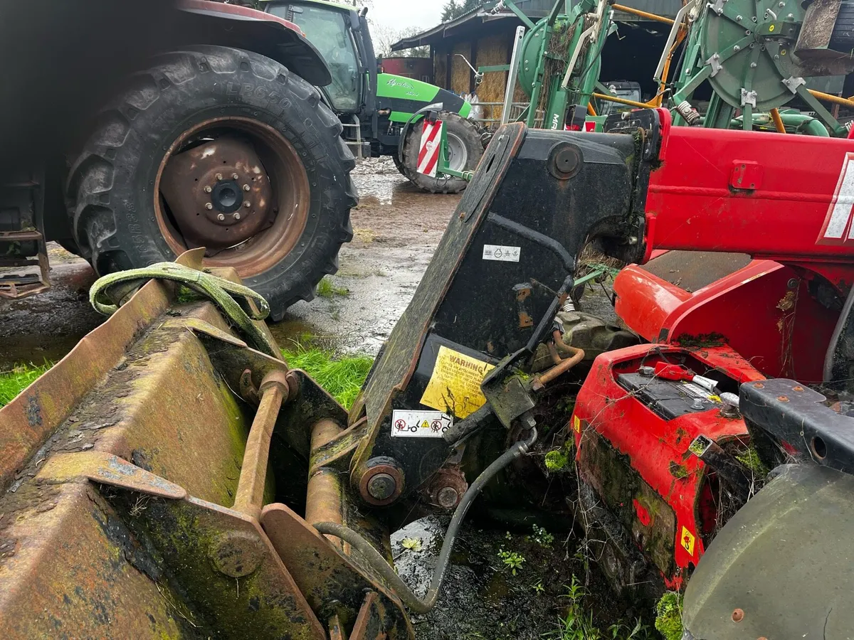 Manitou 625 - Image 2