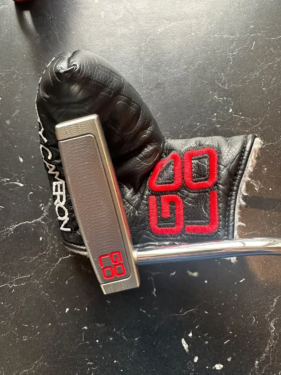 Scotty Cameron Putter GoLo 5R 34.5 Inch - Image 1