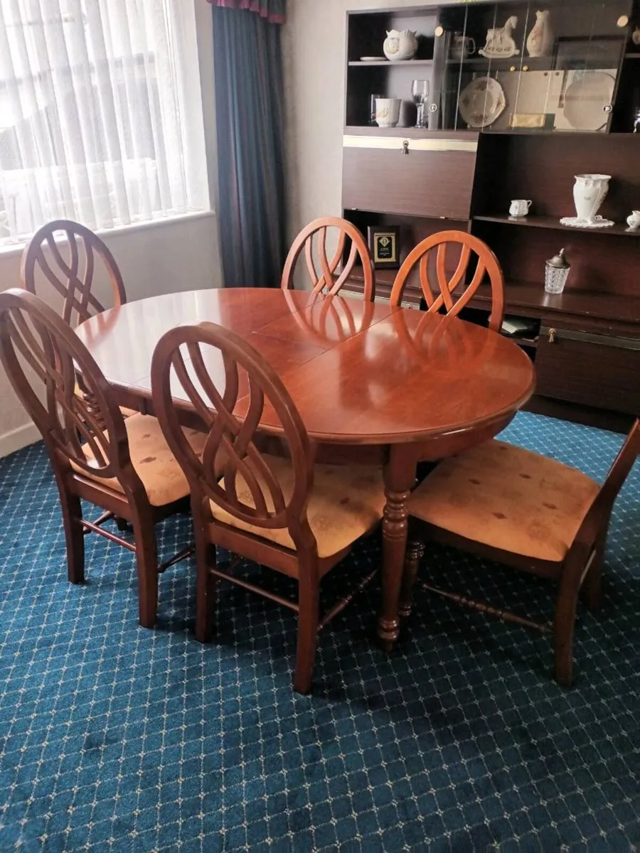 Dining room table 6 chairs - Image 1