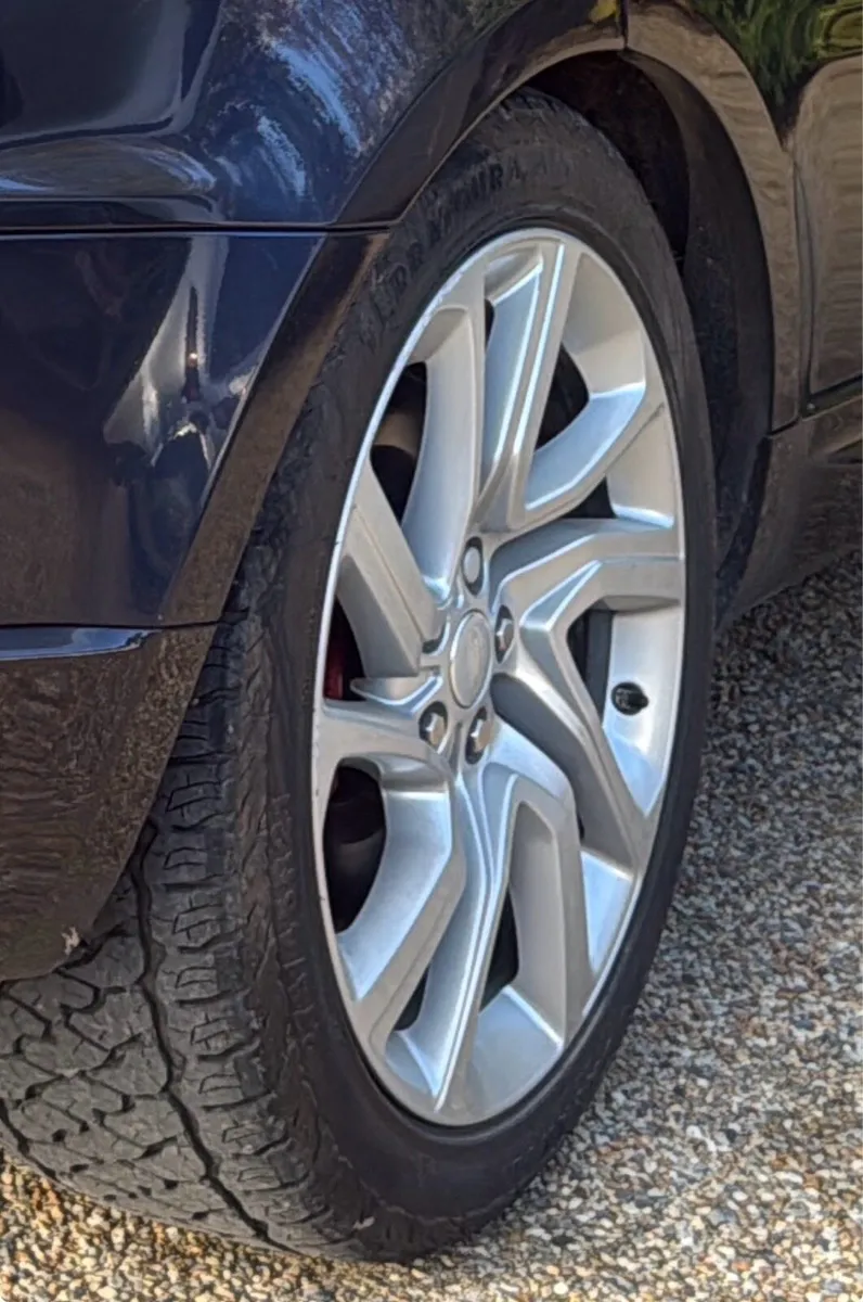 21” Range Rover sport alloys X4 - Image 2