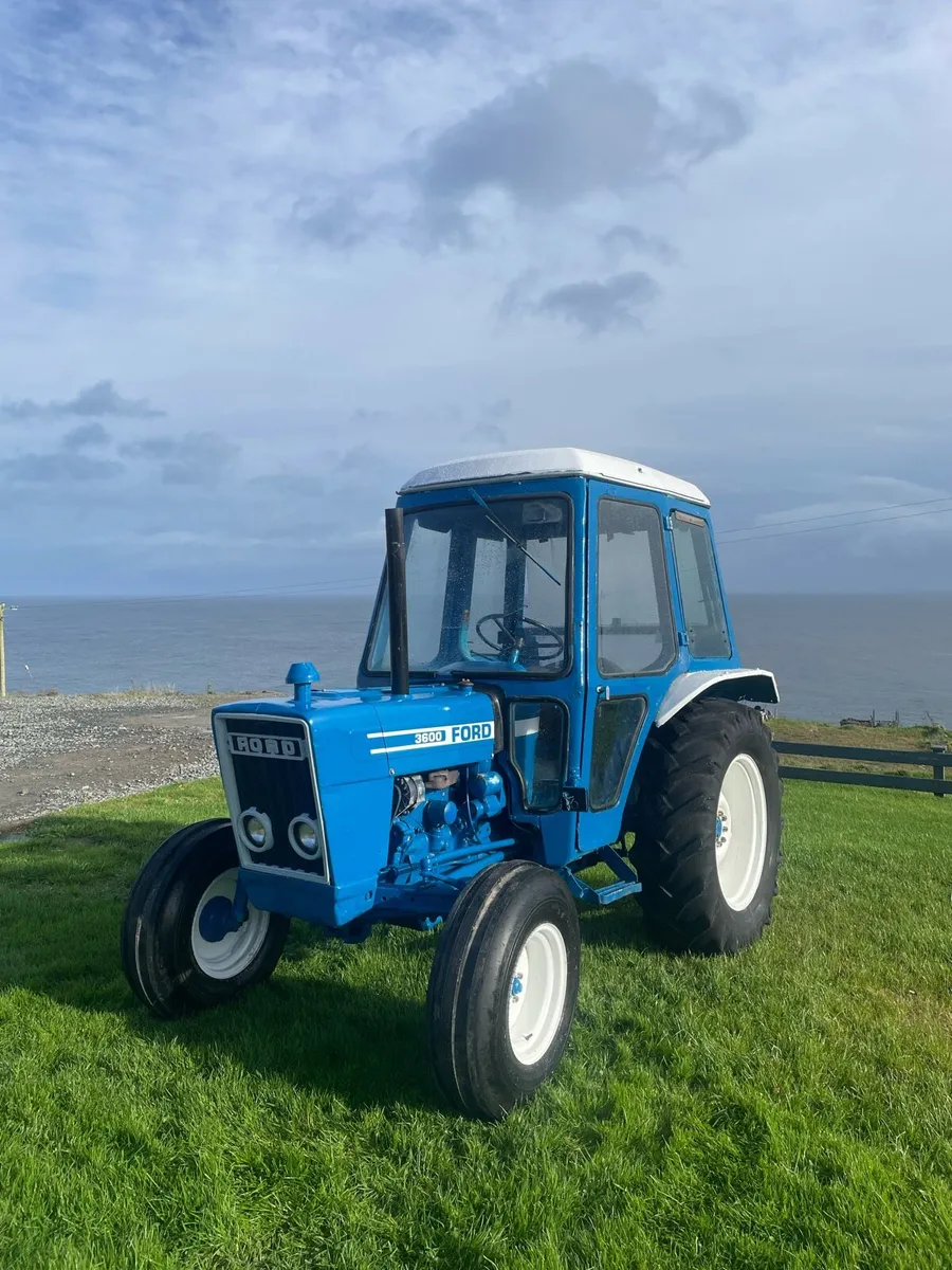 Ford 3600 Q cab - Image 1