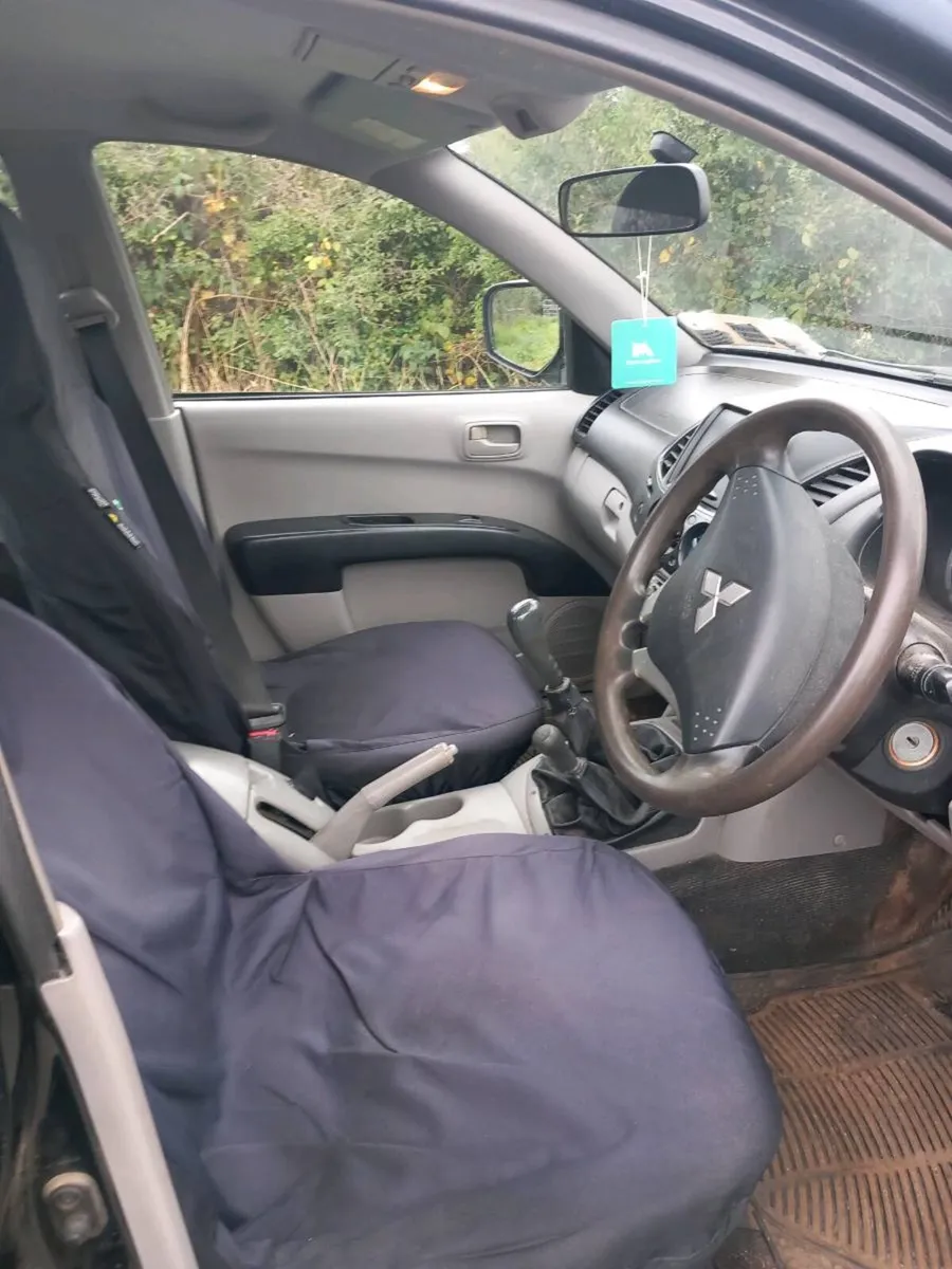Mitsubishi L200 - Image 4