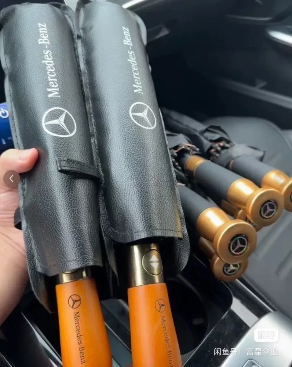Original Mercedes-Benz umbrella - Image 1