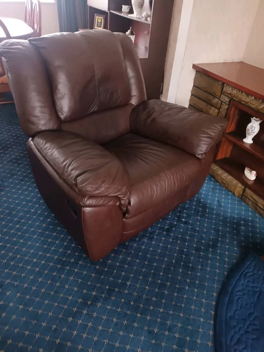 Sofa - Image 4