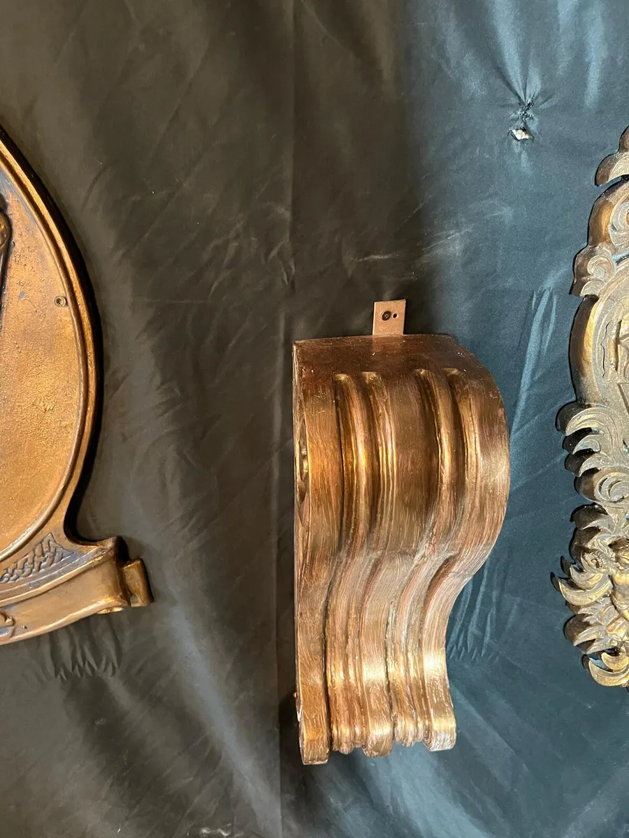Crafted by Waterford artist Frank Hamm - Image 3