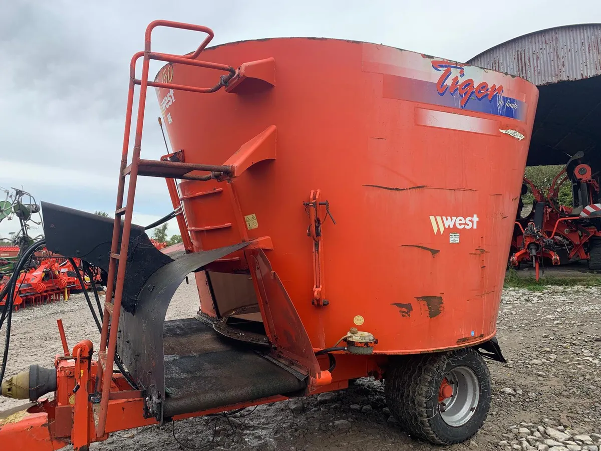 WEST SEKO VMF150 TUB FEEDER - Image 2