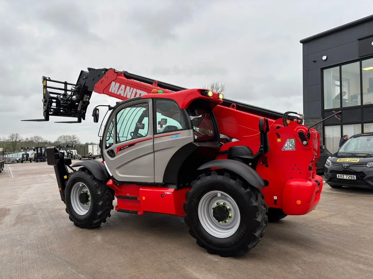 2025 MANITOU 1840 TELEHANDLER - Image 2