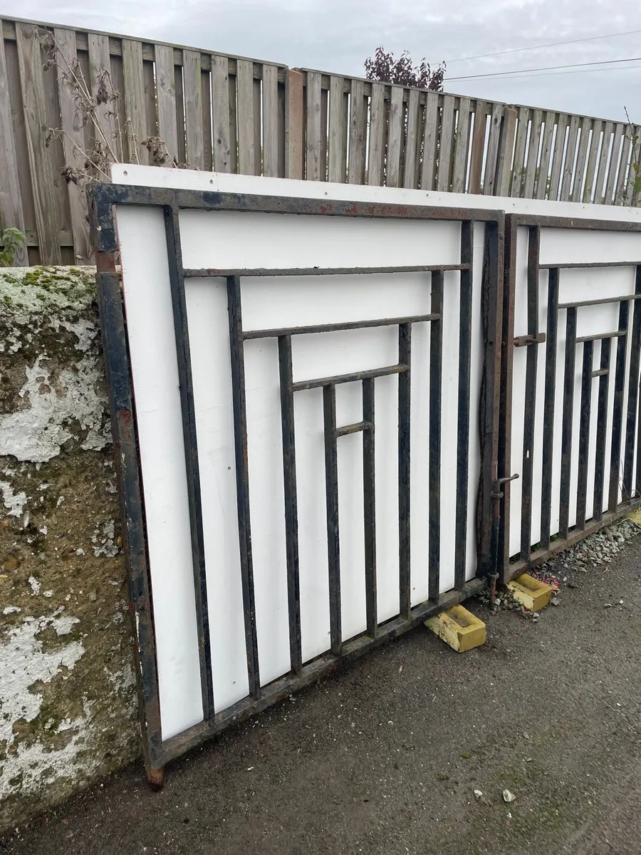 Solid steel gates from an old national school - Image 2