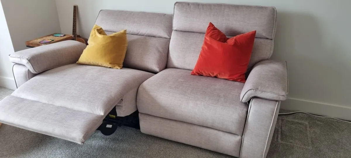 Like New 3 Seater Power Reclining Sofa - Image 2