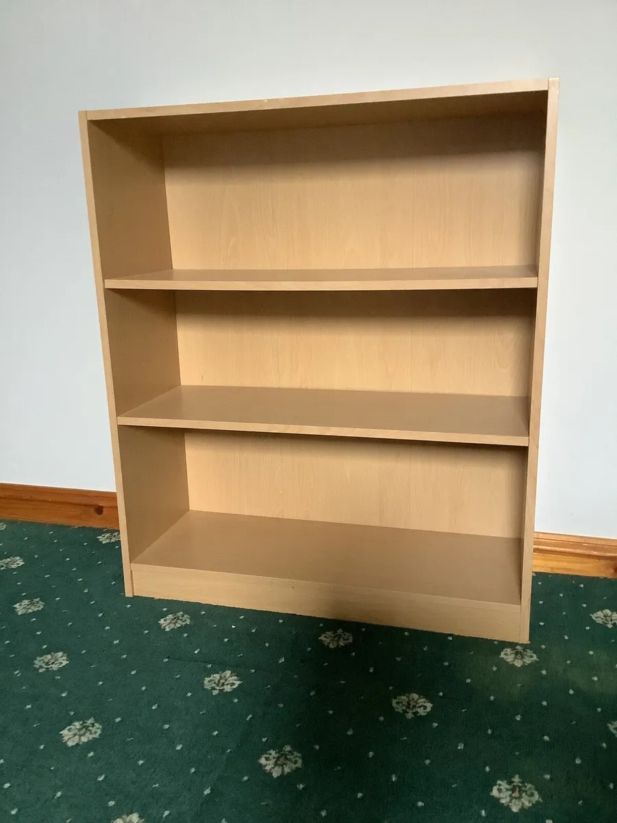 Book shelf